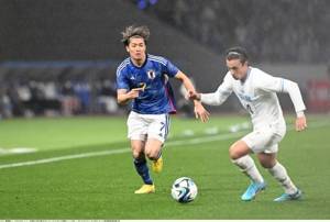 邮报:日本国脚中村敬斗受到10支球队关注,利物浦、多特在内