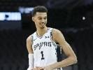 追梦：想在NBA成为全明星很难 不认为文班能在新秀赛季成为全明星