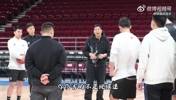 赢北京的原因？丁伟赛前训话爆粗：打不好直接滚蛋 你TM是谁啊？