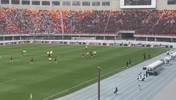 国内裁判不好当！陕西球迷全场骂：裁判是SB😂