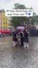 优质球迷&hearts;苏格兰球迷雨中为老人撑伞前行