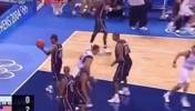 在邓肯头上疯狂得分！吉诺比利04年奥运率阿根廷淘汰美国，妖刀独砍29分，13中9